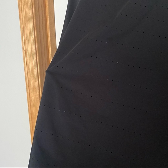 Athleta Exhilaration Black Long Sleeve Shirt Size XL - Picture 11 of 11